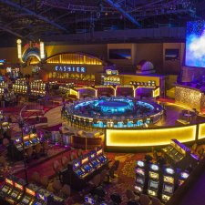 Seneca niagara casino mezzanine lake